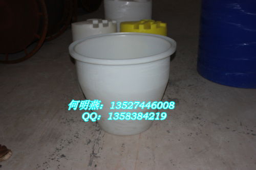 滚塑容器 技术原理、应用优势与发展前景